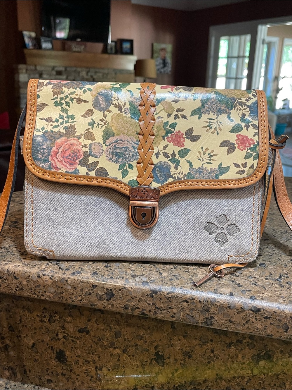 Patricia Nash Vintage Denim & Floral Bianco Organizer Crossbody Prairie Rose